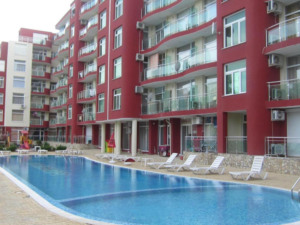 Global Ville Apartcomplex Pantai Sunny Luaran gambar