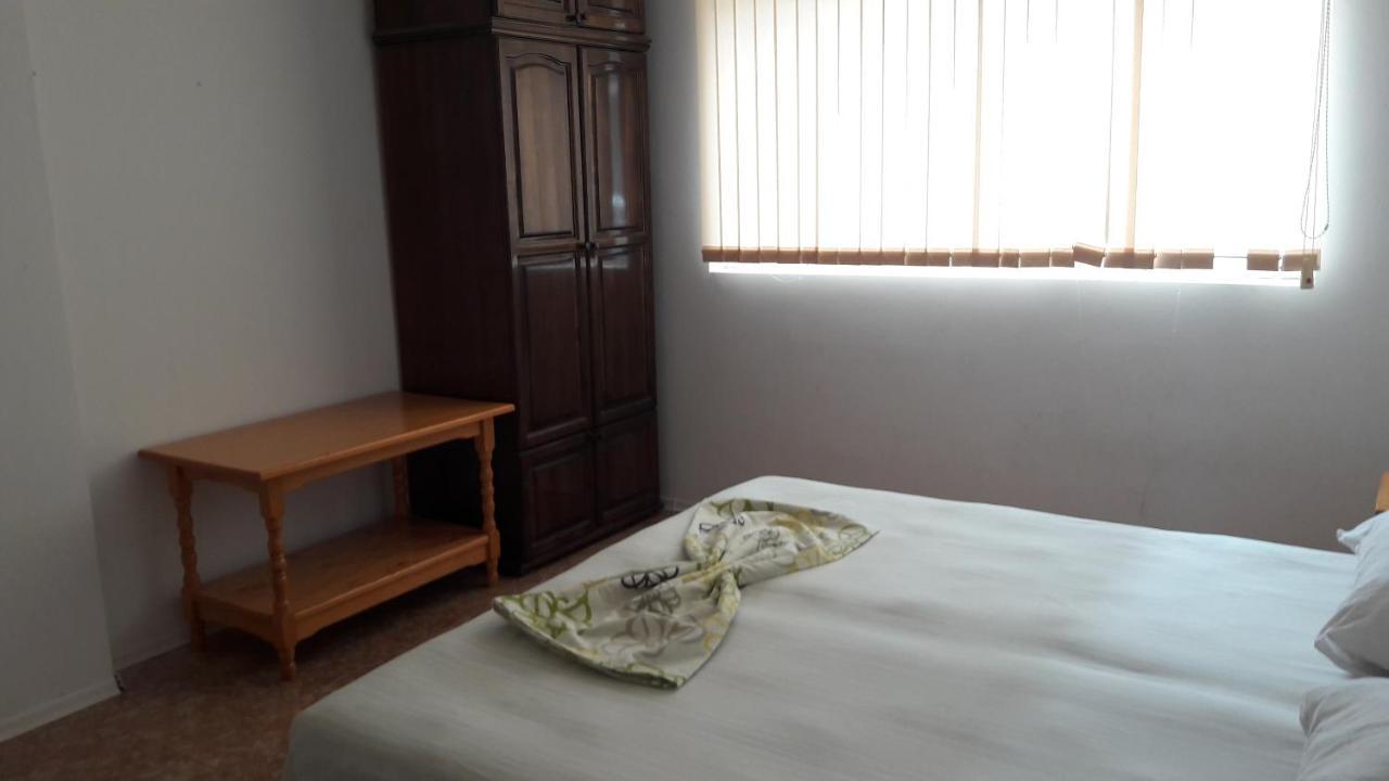 Global Ville Apartcomplex Pantai Sunny Luaran gambar